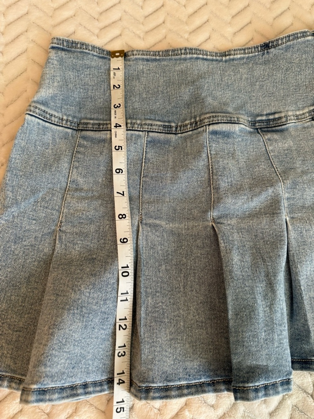 refuge Denim Pleated Skater Mini Skirt - Light Blue size medium - Picture 4 of 8